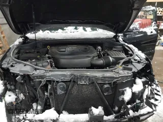 2019 Jeep Grand Cherokee Overland with VIN 1C4RJFCG4KC583691, listed as a IAAI auction lot 41505711 with 109,921 mi miles. Bid and sale history available at carsss.com. Image 10.