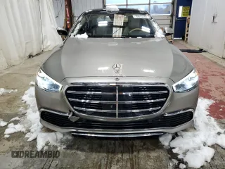 2023 Mercedes-Benz S-Class S 580 with VIN W1K6G7GB6PA178950, listed as a Copart auction lot 70613584 with 20,338 mi miles and Salvage Title. Bid and sale history available at carsss.com. Image 5.