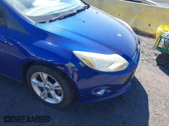 2012 Ford Focus SE with VIN 1FAHP3F27CL248182, listed as a IAAI auction lot 41875527 with 105,075 mi miles. Bid and sale history available at carsss.com. Image 14.