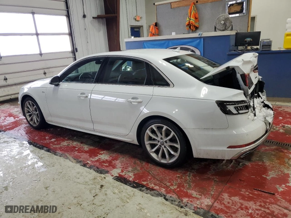 2019 Audi A4 Premium Plus with VIN WAUENAF48KN005618, listed as a Copart auction lot 89062075 with 35,073 mi miles and Salvage Title. Bid and sale history available at carsss.com. Image 2.