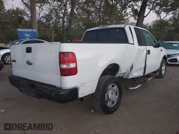 2006 Ford F-150 STX with VIN 1FTRX12W46NB40851, listed as a IAAI auction lot 40538443 with 298,806 mi miles. Bid and sale history available at carsss.com. Image 4.