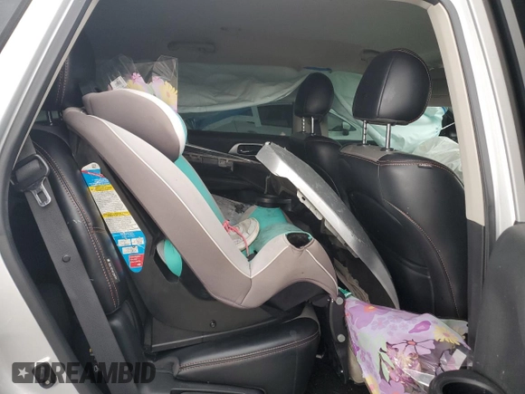 2019 Nissan Pathfinder SV with VIN 5N1DR2MM9KC615482, listed as a Copart auction lot 56907975 with Not provided miles and Salvage title. Bid and sale history available at DreamBid. Image 11.
