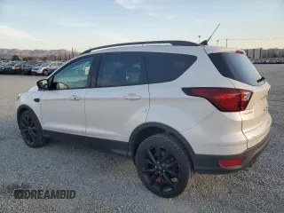 2019 Ford Escape SE with VIN 1FMCU0GD7KUB08472, listed as a Copart auction lot 43420495 with 53,044 mi miles and Salvage Title. Bid and sale history available at carsss.com. Image 2.