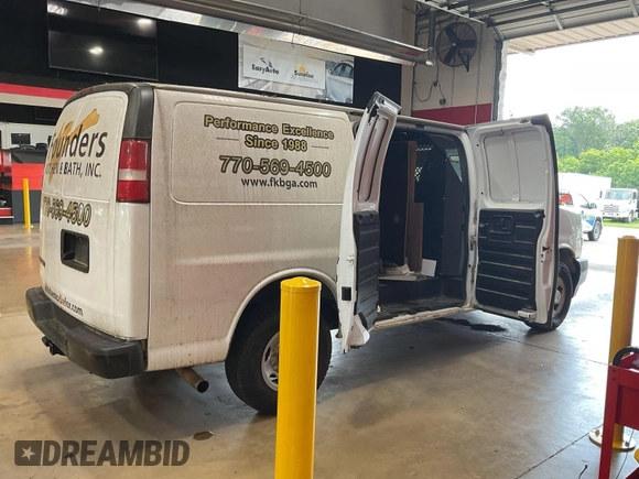 2020 Chevrolet Express Cargo z VIN 1GCWGAFG9L1253235, wystawiony jako IAAI lot #42580142 z przebiegiem 77 857 mil mil oraz . Historia ofert i sprzedaży dostępna na DreamBid. Obrazek 29.