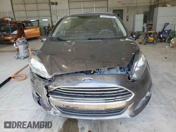 2019 Ford Fiesta SE z VIN 3FADP4EJ9KM159868, wystawiony jako Copart lot #58353995 z przebiegiem 87 940 mil mil oraz Szkoda całkowita • Salvage title. Historia ofert i sprzedaży dostępna na DreamBid. Obrazek 5.