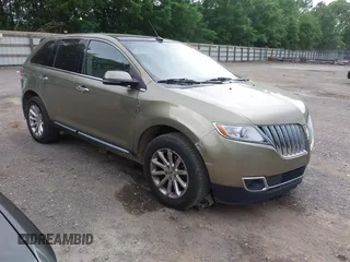 2013 Lincoln MKX z VIN 2LMDJ8JK4DBL23128, wystawiony jako IAAI lot #42315115 z przebiegiem 224 351 mil mil oraz . Historia ofert i sprzedaży dostępna na DreamBid. Obrazek 1.