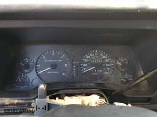 1996 Dodge Ram 1500 with VIN 3B7HC13Z8TM136081, listed as a Copart auction lot 70375444 with 256,275 mi miles and Salvage Title. Bid and sale history available at carsss.com. Image 9.