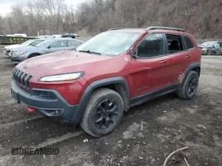 2017 Jeep Cherokee Trailhawk L Plus with VIN 1C4PJMBB6HW581711, listed as a Copart auction lot 89088395 with 102,365 mi miles and Salvage Title. Bid and sale history available at carsss.com. Image 1.
