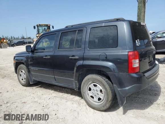2014 Jeep Patriot Sport with VIN 1C4NJPBB6ED886934, listed as a Copart auction lot 62961255 with 118,080 mi miles and Clean title. Bid and sale history available at DreamBid. Image 2.