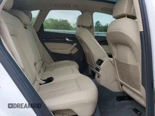 2020 Audi Q5 Premium z VIN WA1ANAFYXL2040811, wystawiony jako Copart lot #50927215 z przebiegiem 76 866 mil mil oraz Szkoda całkowita • Salvage title. Historia ofert i sprzedaży dostępna na DreamBid. Obrazek 11.