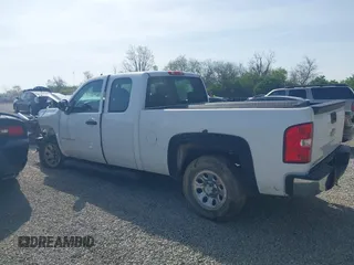 2007 Chevrolet Silverado 1500 Work Truck with VIN 2GCEC19C671704072, listed as a IAAI auction lot 42081776 with Not Provided miles and . Bid and sale history available at DreamBid. Image 14.