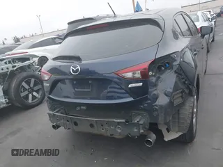 2018 Mazda 3 Sport z VIN 3MZBN1K76JM212245, wystawiony jako IAAI lot #42348528 z przebiegiem 77 994 mil mil oraz . Historia ofert i sprzedaży dostępna na DreamBid. Obrazek 17.