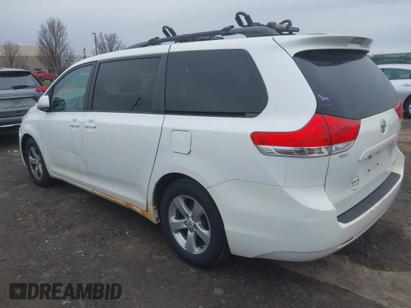 2012 Toyota Sienna LE AAS with VIN 5TDKK3DC0CS232950, listed as a IAAI auction lot 41988953 with 315,165 mi miles. Bid and sale history available at carsss.com. Image 3.