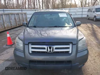 2008 Honda Pilot SE with VIN 5FNYF18398B048728, listed as a IAAI auction lot 41958578 with Not Provided miles and . Bid and sale history available at carsss.com. Image 11.