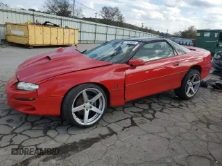 2001 Chevrolet Camaro Z28 z VIN 2G1FP22GX12103186, wystawiony jako Copart lot #77429454 z przebiegiem 108 709 mil mil oraz Szkoda całkowita • Salvage title. Historia ofert i sprzedaży dostępna na DreamBid. Obrazek 1.