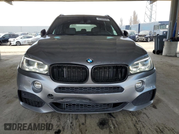2014 BMW X5 xDrive50i z VIN 5UXKR6C58E0C03414, wystawiony jako Copart lot #47437935 z przebiegiem 126 402 mil mil oraz Szkoda całkowita • Salvage title. Historia ofert i sprzedaży dostępna na DreamBid. Obrazek 5.