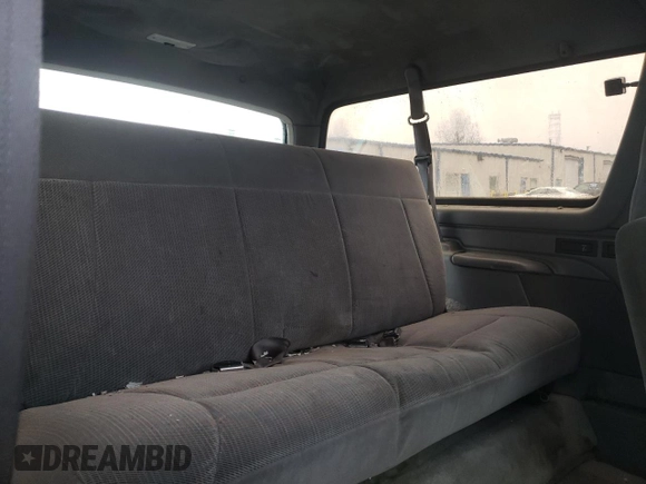 1994 Ford Bronco Custom with VIN 1FMEU15H9RLB43857, listed as a Copart auction lot 83356564 with 176,648 mi miles and Clean Title. Bid and sale history available at DreamBid. Image 10.