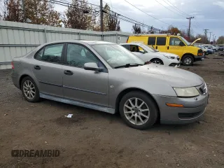 2004 Saab 9-3 Linear z VIN YS3FB45S541042937, wystawiony jako Copart lot #77580564 z przebiegiem 195 382 mil mil oraz Szkoda całkowita • Salvage title. Historia ofert i sprzedaży dostępna na DreamBid. Obrazek 4.