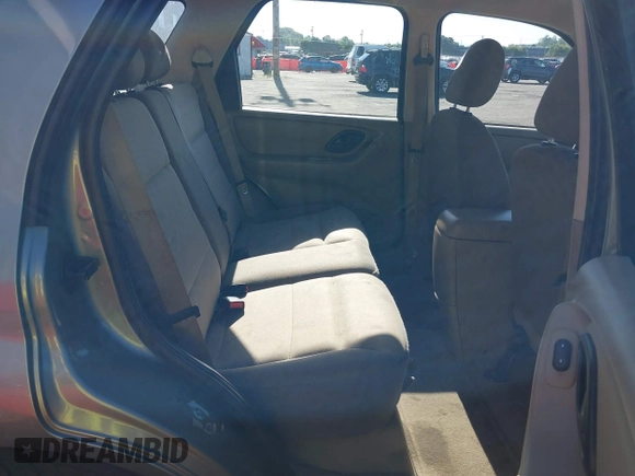 2005 Ford Escape XLS Value с VIN 1FMYU92Z75KA80475, выставлен на аукционе IAAI как лот 42632412 с пробегом 105 668 миль миль и . История ставок и продаж доступна на DreamBid. Изображение 8.