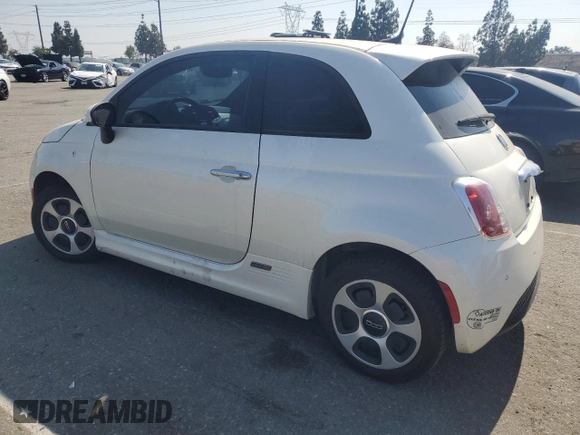 2016 FIAT 500e с VIN 3C3CFFGE4GT214183, выставлен на аукционе Copart как лот 62090065 с пробегом 52 844 миль миль и Чистый • Clean title. История ставок и продаж доступна на DreamBid. Изображение 2.