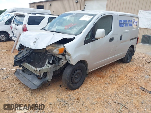 2015 Nissan NV200 SV with VIN 3N6CM0KNXFK706756, listed as a IAAI auction lot 42173135 with 246,868 mi miles. Bid and sale history available at carsss.com. Image 20.