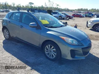 2013 Mazda 3 i Touring with VIN JM1BL1L84D1714768, listed as a IAAI auction lot 41697568 with 115,844 mi miles and . Bid and sale history available at carsss.com. Image 1.