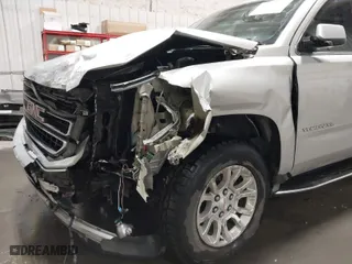 2017 GMC Yukon XL SLT with VIN 1GKS2GKC8HR195991, listed as a IAAI auction lot 41714812 with 88,265 mi miles. Bid and sale history available at carsss.com. Image 6.
