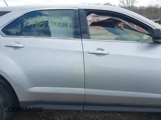 2017 Chevrolet Equinox LS z VIN 2GNALBEK2H1539891, wystawiony jako IAAI lot #41878091 z przebiegiem 143 149 mil mil oraz . Historia ofert i sprzedaży dostępna na DreamBid. Obrazek 13.