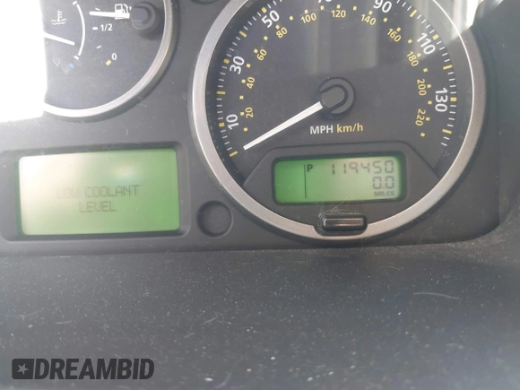 2010 Land Rover LR2 HSE z VIN SALFR2BN8AH170249, wystawiony jako IAAI lot #42244748 z przebiegiem 119 450 mil mil oraz . Historia ofert i sprzedaży dostępna na DreamBid. Obrazek 7.