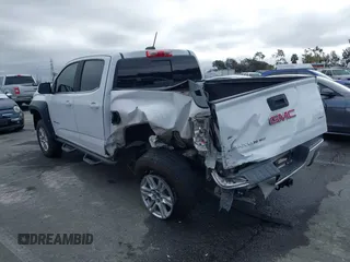 2019 GMC Canyon 2WD SLE with VIN 1GTG5CEN4K1128339, listed as a IAAI auction lot 41533108 with 38,666 mi miles. Bid and sale history available at carsss.com. Image 3.