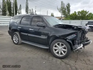 2008 GMC Yukon Denali with VIN 1GKFK63878J157477, listed as a Copart auction lot 52746295 with 170,094 mi miles and Salvage Title. Bid and sale history available at carsss.com. Image 4.