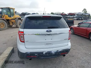 2015 Ford Explorer XLT with VIN 1FM5K7D84FGB07444, listed as a IAAI auction lot 41632589 with 196,889 mi miles and . Bid and sale history available at carsss.com. Image 16.
