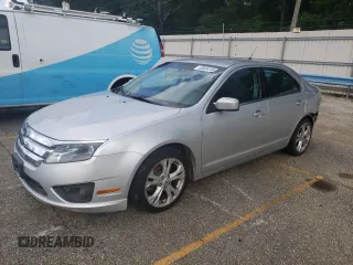 2012 Ford Fusion SE z VIN 3FAHP0HA2CR409736, wystawiony jako Copart lot #63634145 z przebiegiem 288 591 mil mil oraz Szkoda całkowita • Salvage title. Historia ofert i sprzedaży dostępna na DreamBid. Obrazek 1.