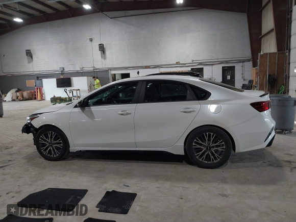 2023 Kia Forte GT-Line with VIN 3KPF54AD6PE522217, listed as a IAAI auction lot 41812618 with 76,188 mi miles. Bid and sale history available at carsss.com. Image 14.