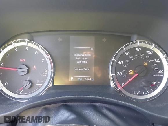 2020 Toyota Highlander LE z VIN 5TDBZRBH4LS043649, wystawiony jako IAAI lot #41425332 z przebiegiem 66 161 mil mil oraz . Historia ofert i sprzedaży dostępna na DreamBid. Obrazek 7.
