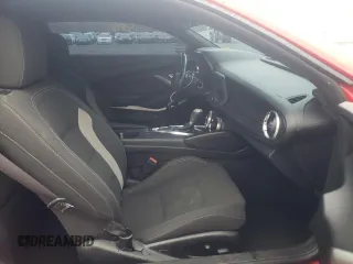 2017 Chevrolet Camaro 1LT with VIN 1G1FB1RX7H0150685, listed as a Copart auction lot 64695392 with 98,161 mi miles. Bid and sale history available at carsss.com. Image 5.