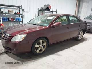 2006 Toyota Avalon XL with VIN 4T1BK36B56U166654, listed as a IAAI auction lot 41419852 with 276,216 mi miles. Bid and sale history available at carsss.com. Image 17.