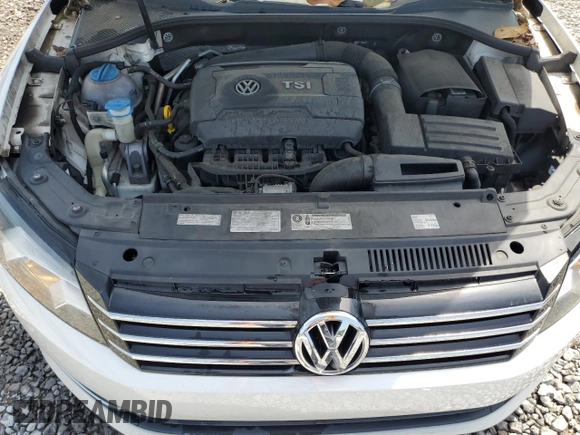 2014 Volkswagen Passat Wolfsburg Edition with VIN 1VWAT7A39EC081810, listed as a Copart auction lot 62676645 with 121,642 mi miles and Salvage title. Bid and sale history available at DreamBid. Image 11.