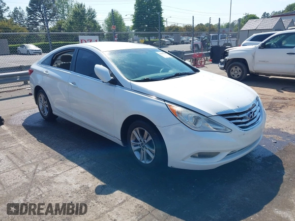 2013 Hyundai Sonata GLS with VIN 5NPEB4AC8DH788602, listed as a IAAI auction lot 42082200 with 213,747 mi miles and . Bid and sale history available at carsss.com. Image 1.