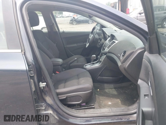2014 Chevrolet Cruze 1LT with VIN 1G1PC5SB9E7466910, listed as a IAAI auction lot 42658455 with 167,614 mi miles and . Bid and sale history available at DreamBid. Image 5.