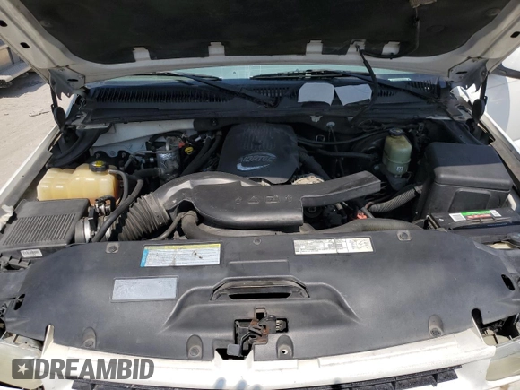 2001 Chevrolet Suburban LS with VIN 1GNFK16T71J208214, listed as a Copart auction lot 68925744 with 218,290 mi miles and Clean Title. Bid and sale history available at carsss.com. Image 12.