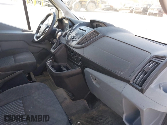 2019 Ford Transit with VIN 1FTBW2XGXKKB14763, listed as a IAAI auction lot 41797636 with 58,122 mi miles and . Bid and sale history available at DreamBid. Image 5.