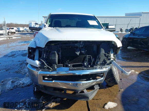 2012 Ram 2500 ST Power Wagon with VIN 3C6TD5CT2CG272593, listed as a IAAI auction lot 41287991 with 202,908 mi miles. Bid and sale history available at carsss.com. Image 13.