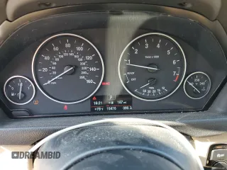 2015 BMW 3 Series 320i xDrive with VIN WBA3C3C51FK203468, listed as a Copart auction lot 60541515 with 19,476 mi miles and Salvage title. Bid and sale history available at DreamBid. Image 9.