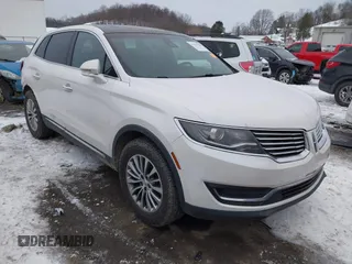 2016 Lincoln MKX Select with VIN 2LMTJ8KR3GBL31765, listed as a IAAI auction lot 41352530 with 155,376 mi miles. Bid and sale history available at carsss.com. Image 1.
