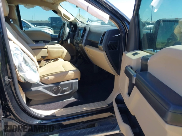 2017 Ford F-150 XL with VIN 1FTEW1CP3HKD06967, listed as a IAAI auction lot 41776230 with 165,388 mi miles. Bid and sale history available at carsss.com. Image 5.