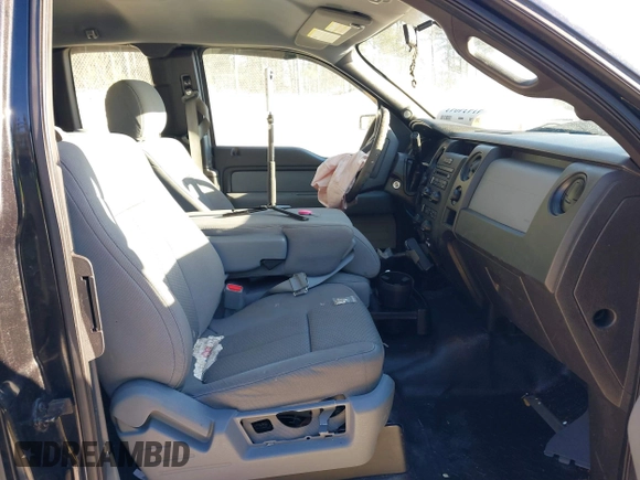 2013 Ford F-150 XL with VIN 1FTFX1EF1DKF58216, listed as a IAAI auction lot 41434043 with 112,187 mi miles and . Bid and sale history available at DreamBid. Image 5.