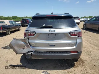2020 Jeep Compass Limited z VIN 3C4NJDCB8LT164658, wystawiony jako Copart lot #61172915 z przebiegiem 36 620 mil mil oraz Szkoda całkowita • Salvage title. Historia ofert i sprzedaży dostępna na DreamBid. Obrazek 6.