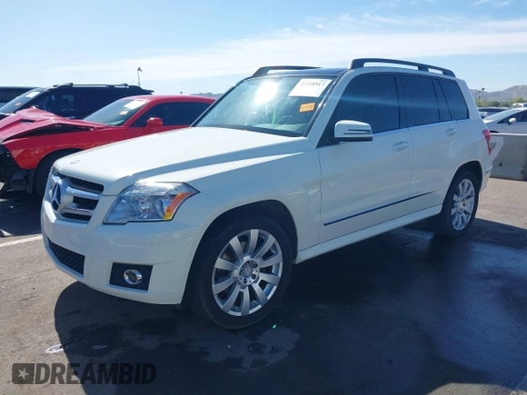 2011 Mercedes-Benz GLK 350 with VIN WDCGG5GB7BF651781, listed as a IAAI auction lot 42118517 with 100,167 mi miles and . Bid and sale history available at carsss.com. Image 17.