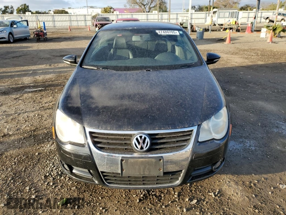 2011 Volkswagen Eos with VIN WVWAW7AH7BV004195, listed as a Copart auction lot 47486705 with 136,621 mi miles and Salvage Title. Bid and sale history available at DreamBid. Image 5.